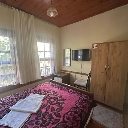 Guest house Kont 2*